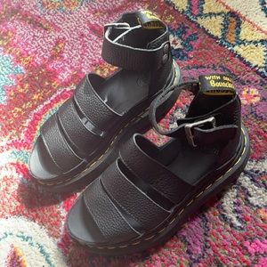 NWOT Dr. Martens Clarissa II Quad Sandals